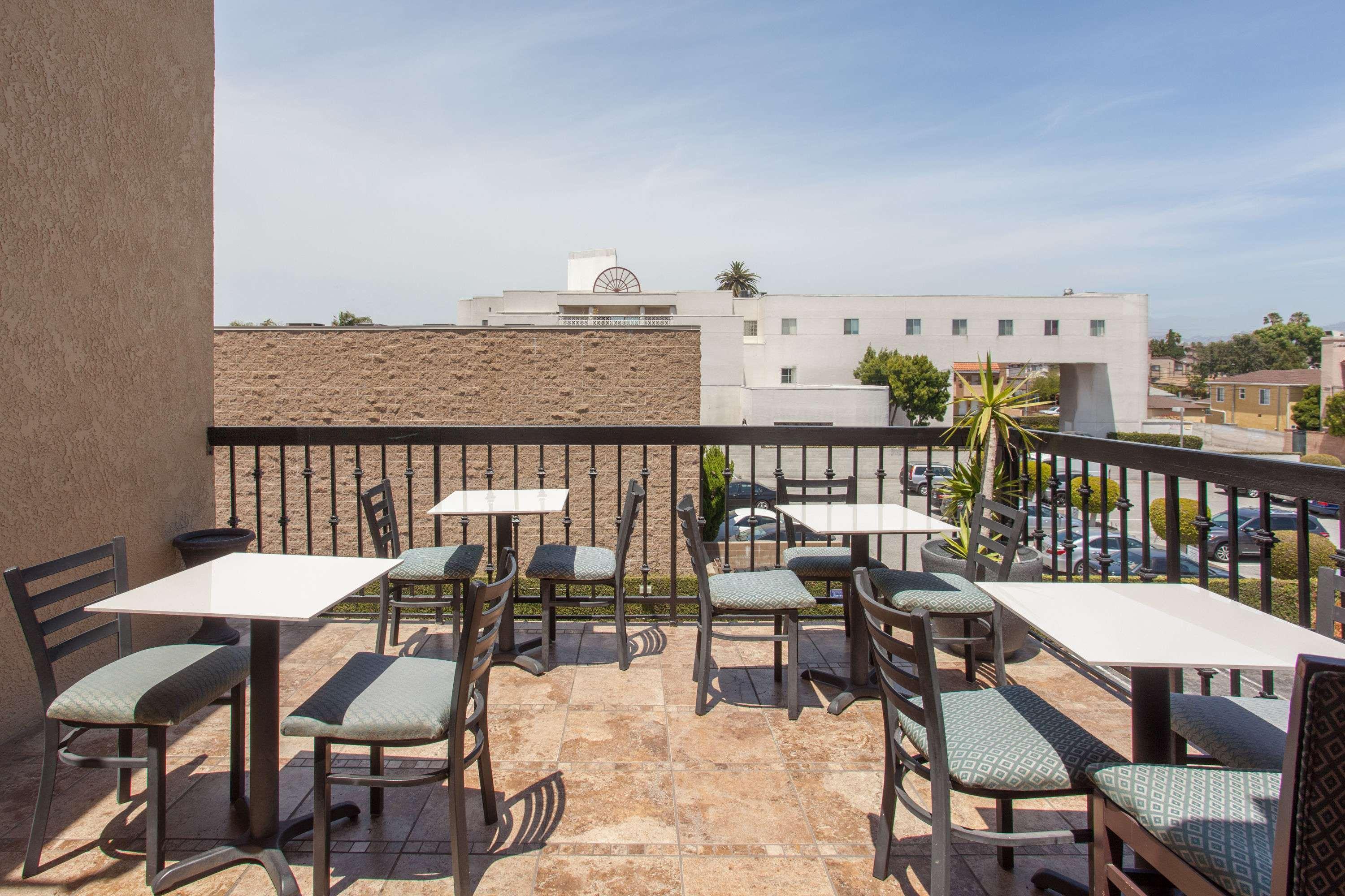 Ramada By Wyndham Culver City Los Angeles Buitenkant foto