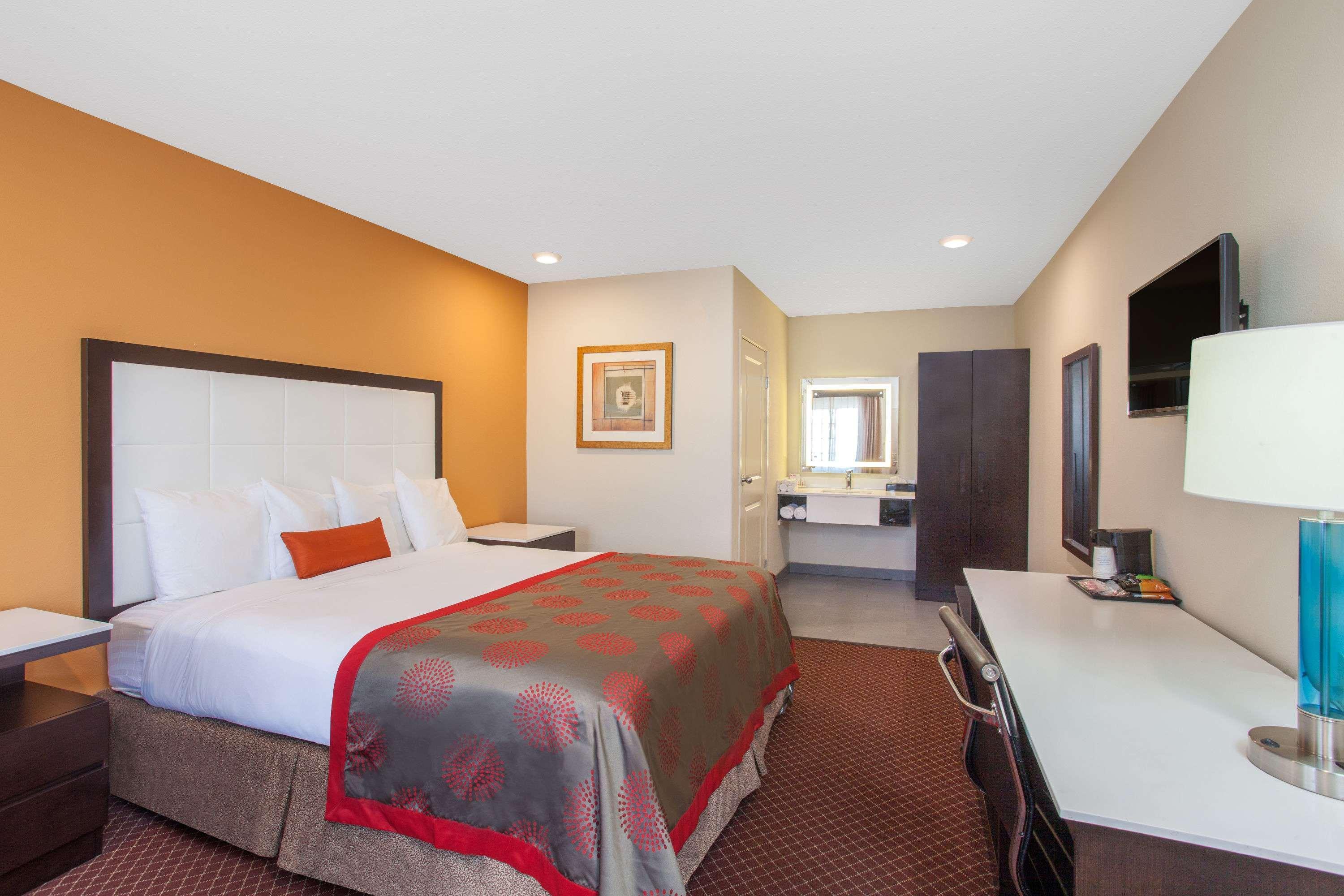 Ramada By Wyndham Culver City Los Angeles Buitenkant foto