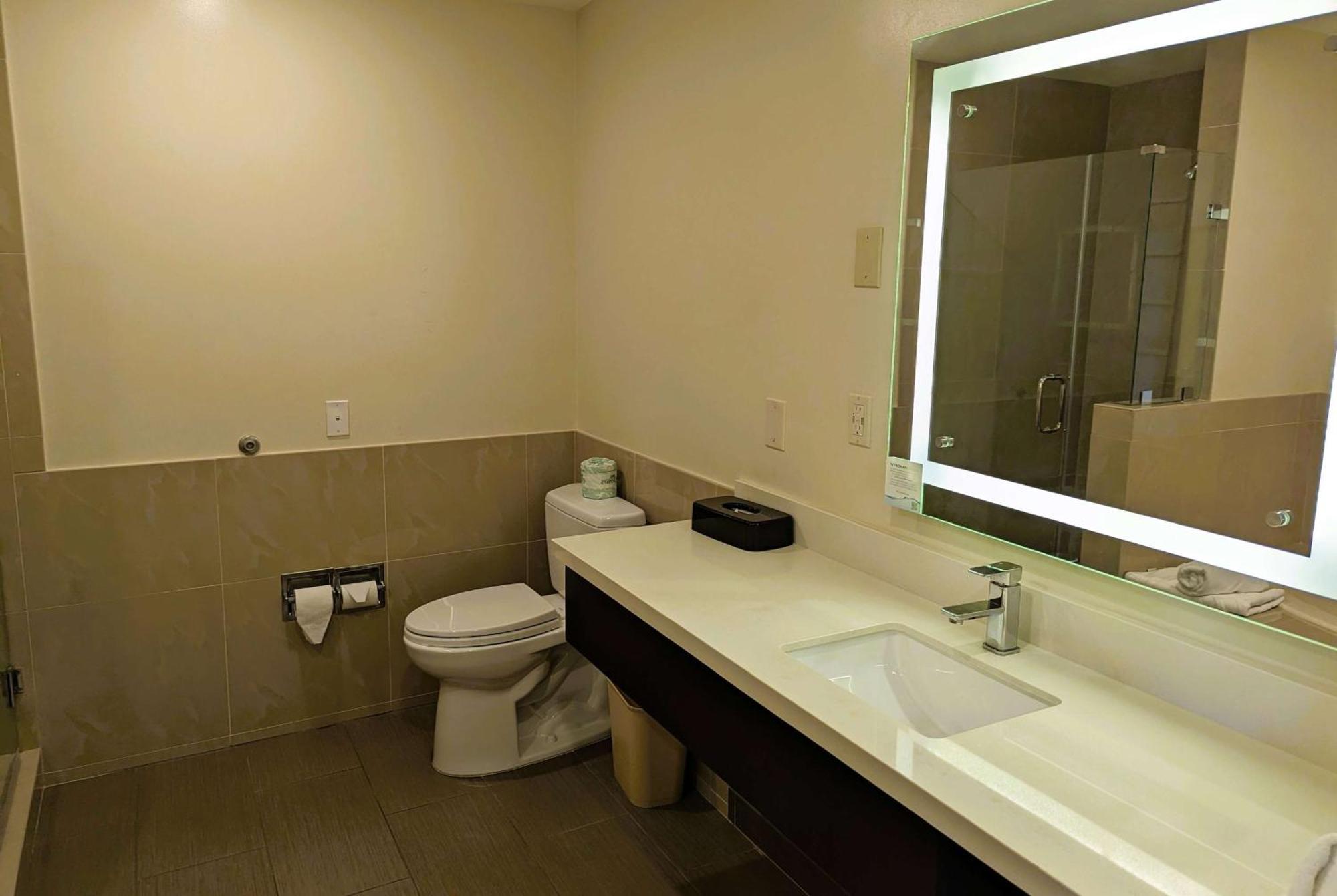 Ramada By Wyndham Culver City Los Angeles Buitenkant foto